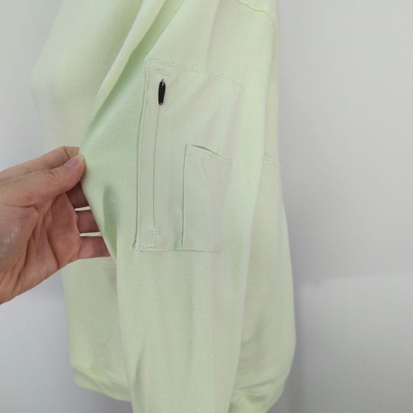 All in Motion French Terry Woven Mix Crew Neck XS NWT - Picture 2 of 9